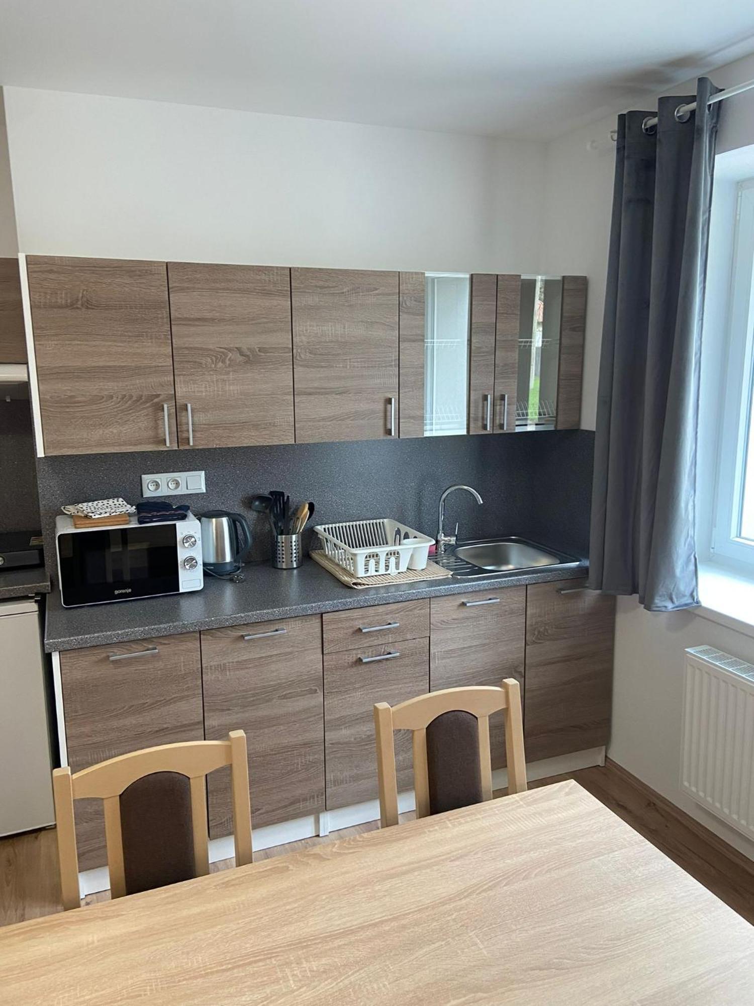 Tvm Ostrava 1 Apartment ภายนอก รูปภาพ