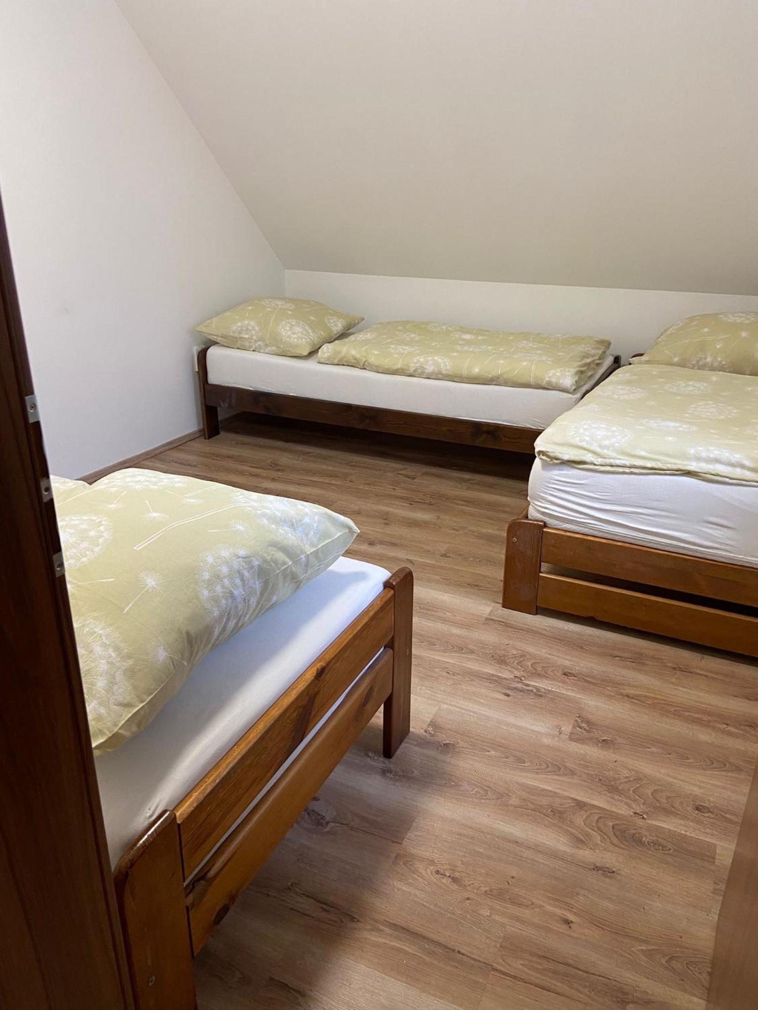 Tvm Ostrava 1 Apartment ภายนอก รูปภาพ